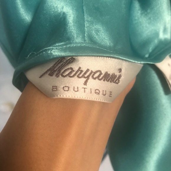 Maryann's Boutique Vintage Slip Dress Gown (Size Medium) Good Condition - Picture 4 of 5